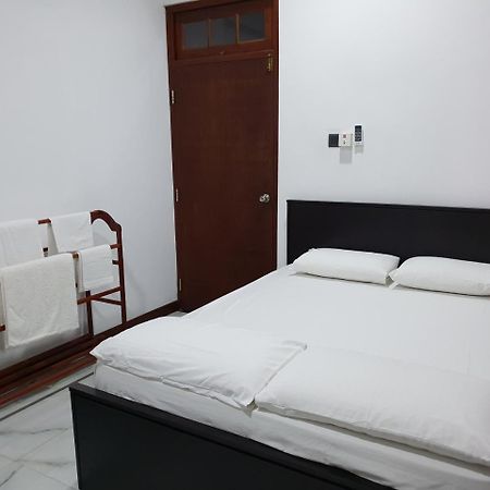 Appartement Ice Berg à Dehiwala-Mont Lavinia Extérieur photo