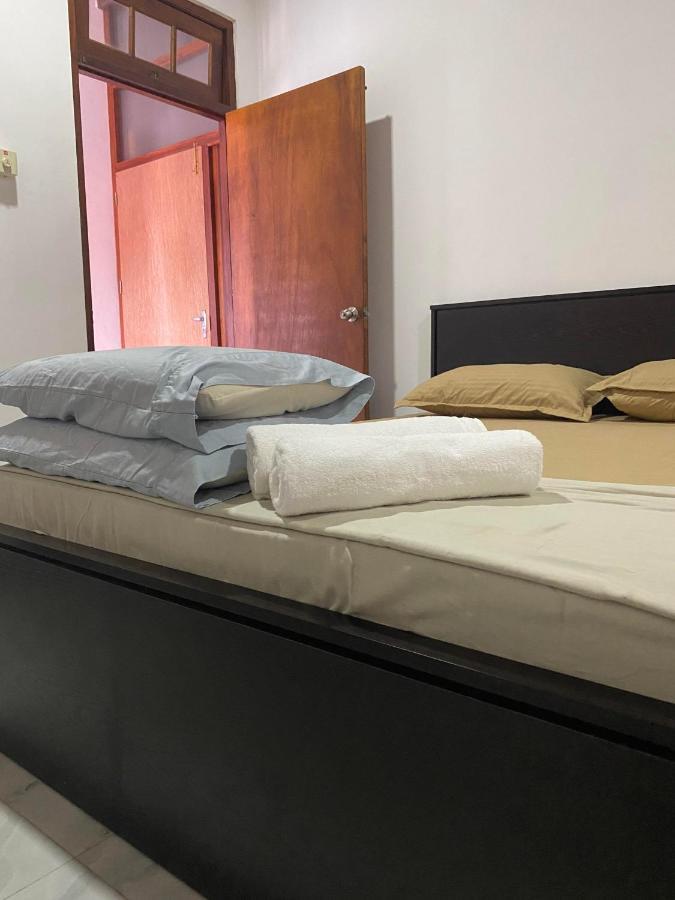 Appartement Ice Berg à Dehiwala-Mont Lavinia Extérieur photo