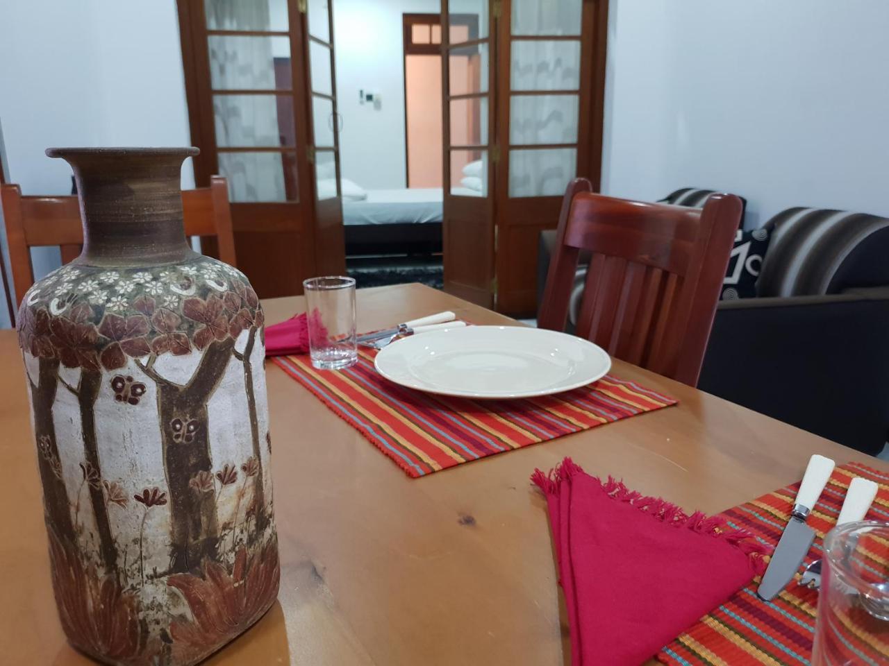 Appartement Ice Berg à Dehiwala-Mont Lavinia Extérieur photo