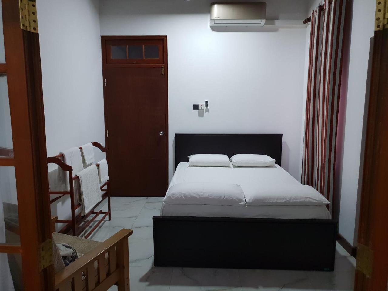 Appartement Ice Berg à Dehiwala-Mont Lavinia Extérieur photo