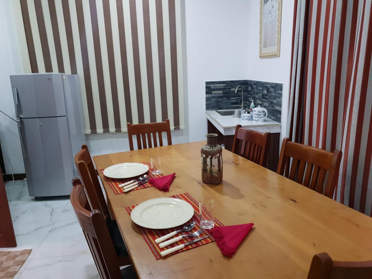 Appartement Ice Berg à Dehiwala-Mont Lavinia Extérieur photo