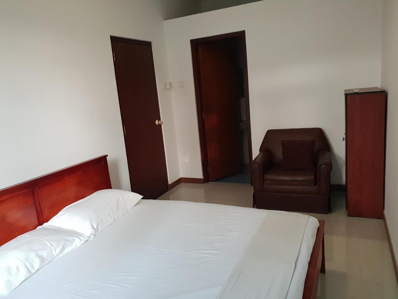Appartement Ice Berg à Dehiwala-Mont Lavinia Extérieur photo